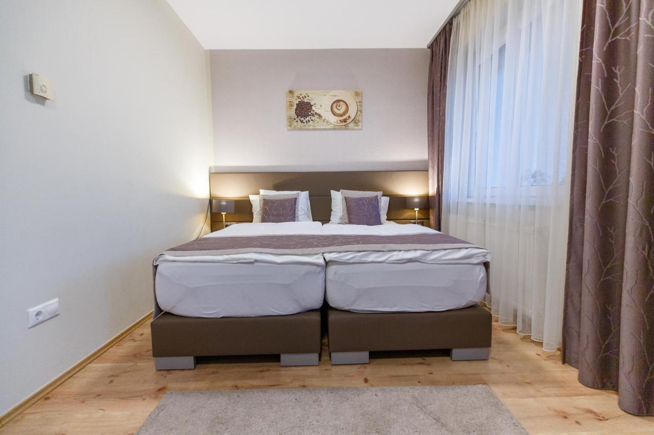 Mokka Apartments Мишкольц Экстерьер фото