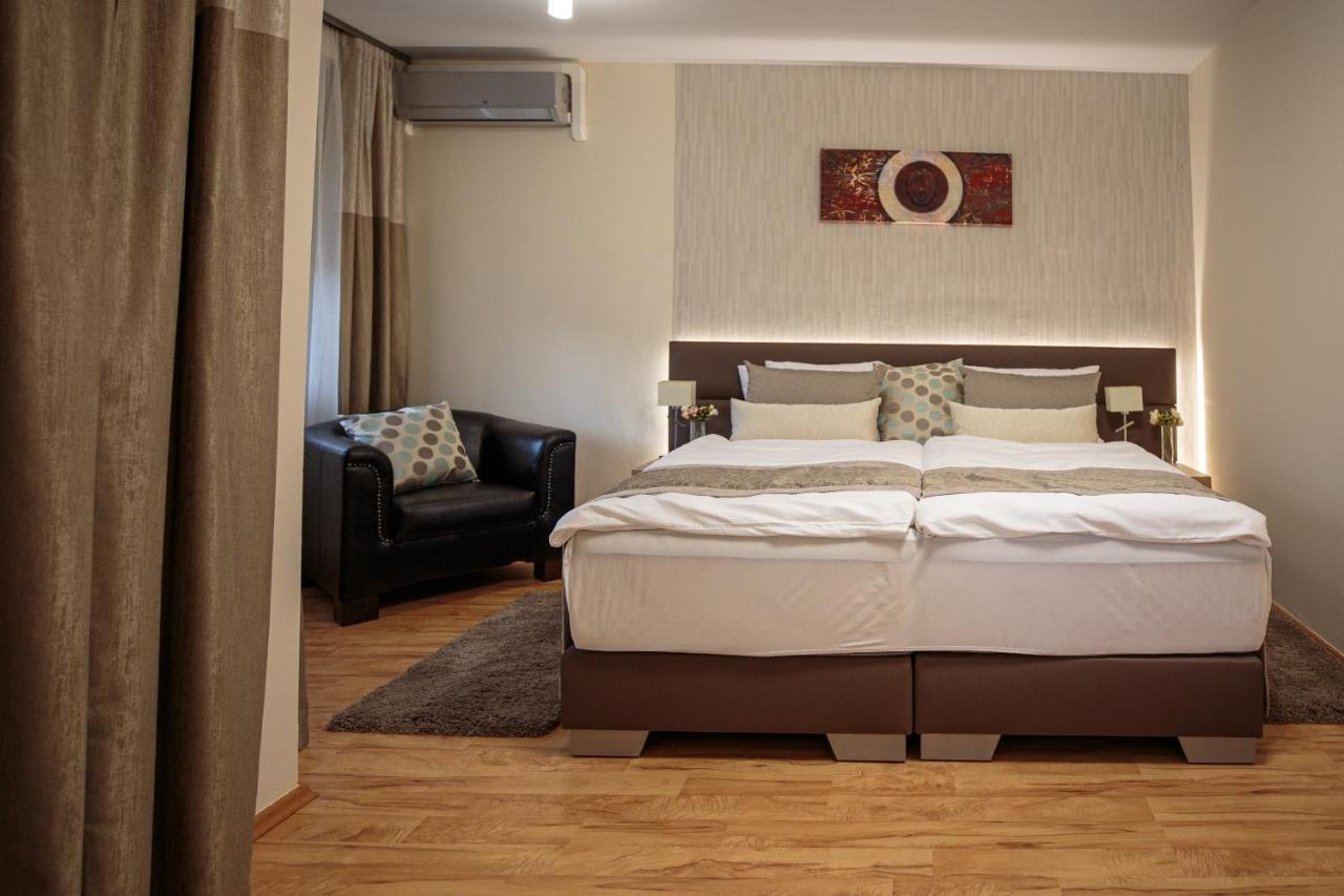 Mokka Apartments Мишкольц Экстерьер фото