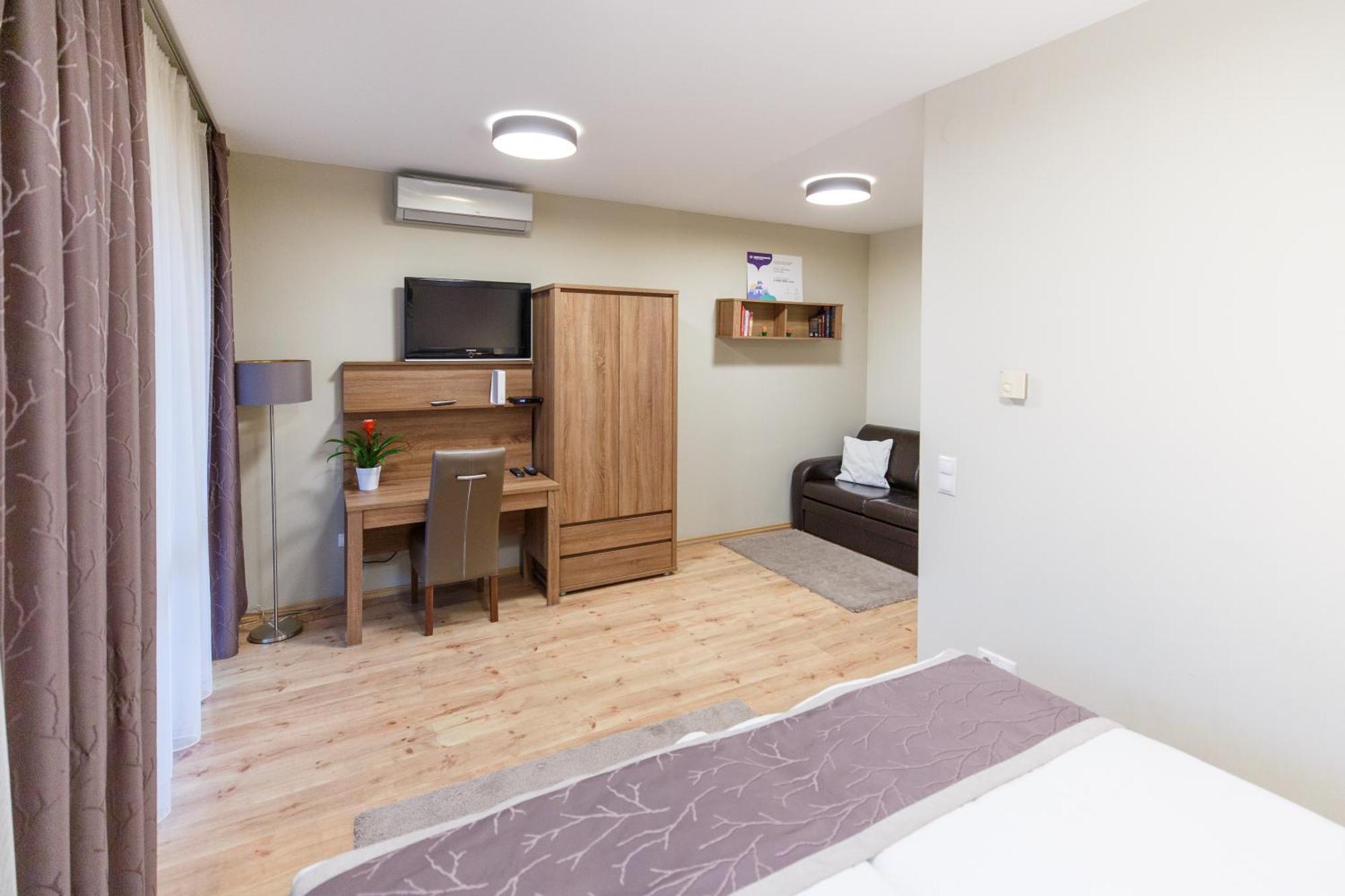 Mokka Apartments Мишкольц Экстерьер фото