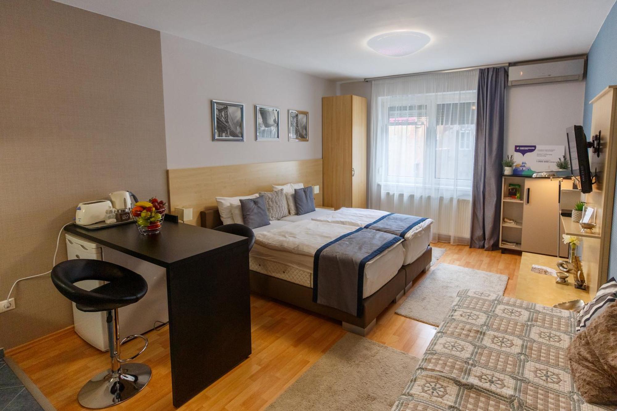Mokka Apartments Мишкольц Экстерьер фото