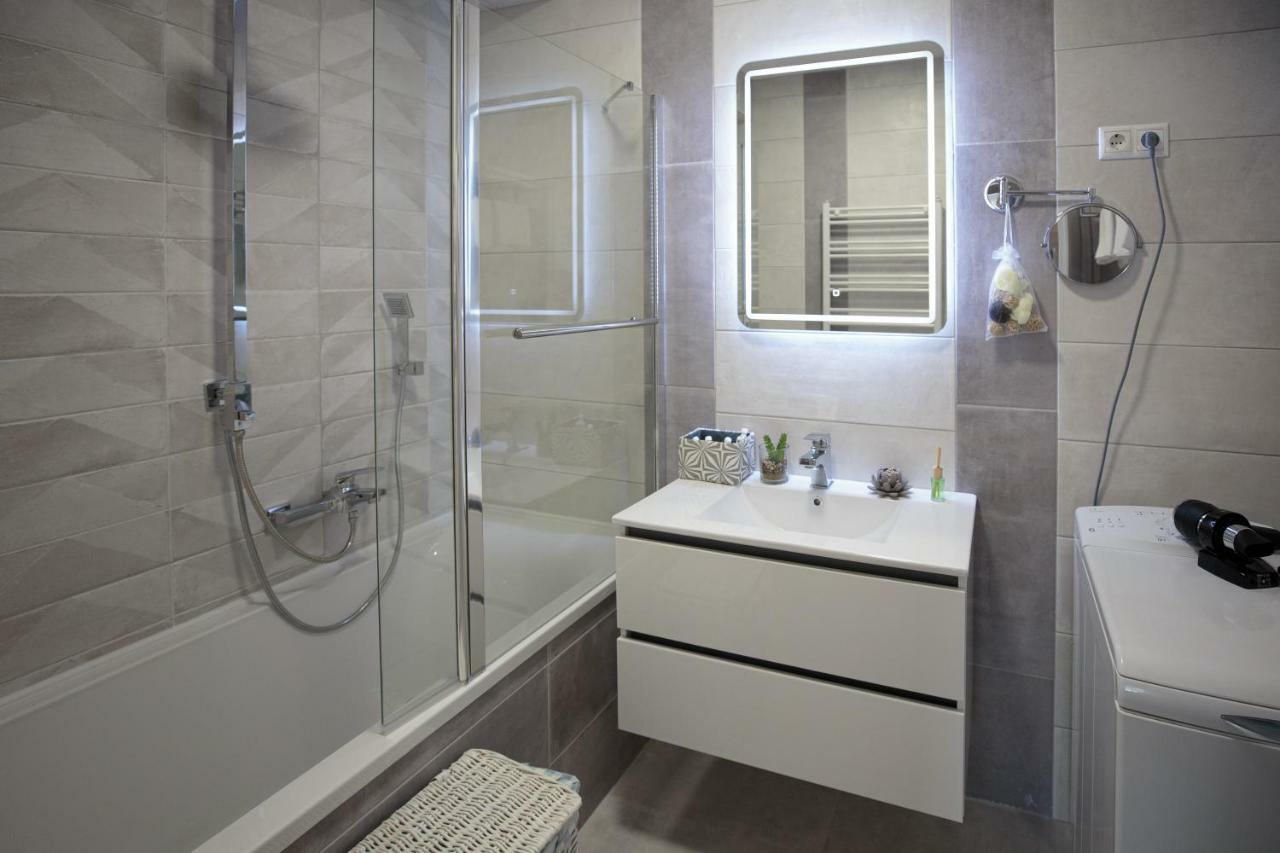 Mokka Apartments Мишкольц Экстерьер фото